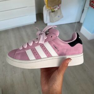 Adidas Campus Sneakers in Soft Pink and White